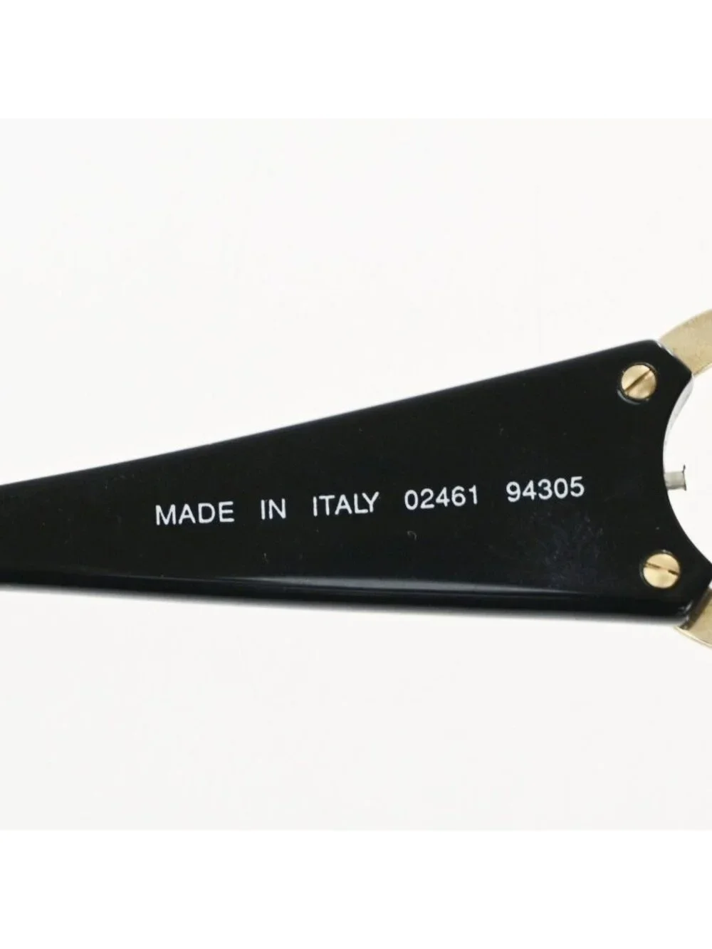 Chanel Sunglasses CC Logo Black Gold Eyewear